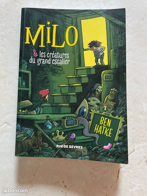 Je vends le livre Milo et les créatures du grand escalier. Neuf. Prix négociable, mais dans la limite du raisonnable (image 1)