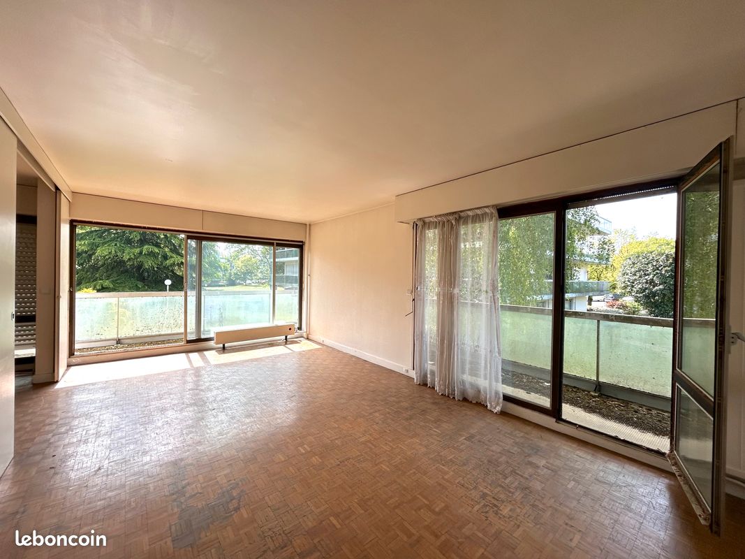 Appartement 3 pièces 76 m² · à Chantilly · 76,1 m² · 165 000 €