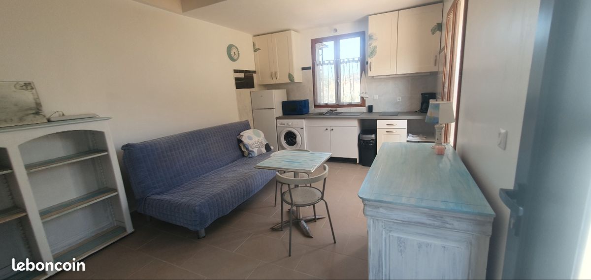 Appartement 1 pièce 22 m² · à Carqueiranne · 22 m² · 590 €/mois