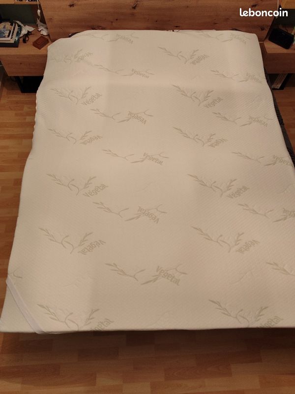 Surmatelas DODO Végétal 160x200 quasi neuf (image 2)