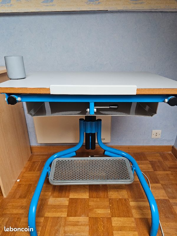 Bureau ergonomique Hephaistos (image 2)