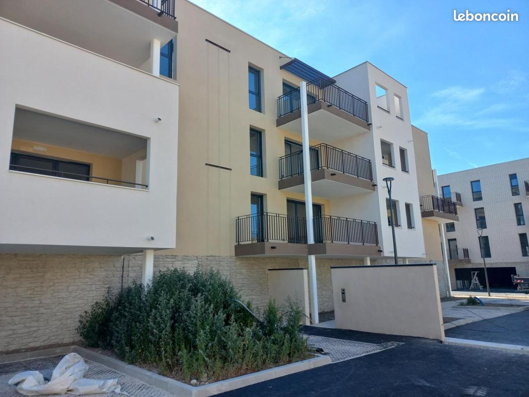 Appartement 4 pièces 85 m² · à Le Pontet · 85 m² · 1 096 €