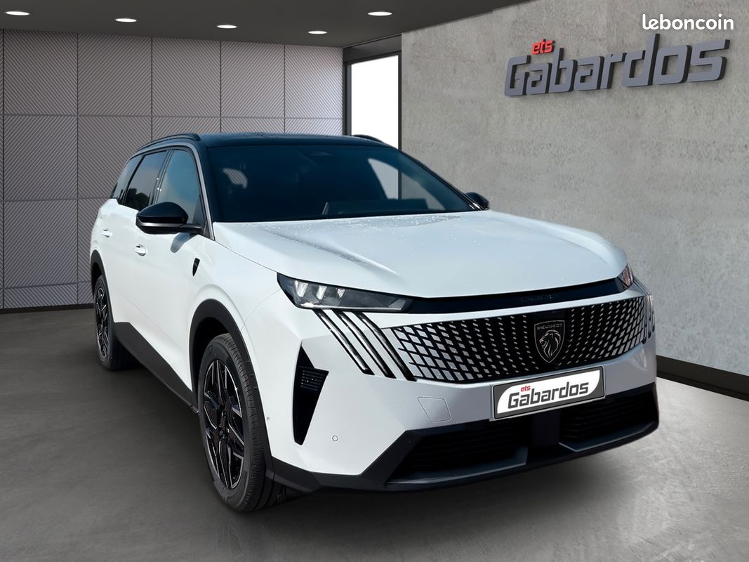 Peugeot 5008 E-145 DCS6 GT 7 PLACES - Pack 360° Vision & Drive Assist Plus (image 10)