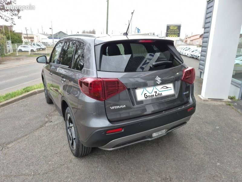 Suzuki Vitara 1.4 Boosterjet Hybrid 110ch Style Auto MY25 (image 3)