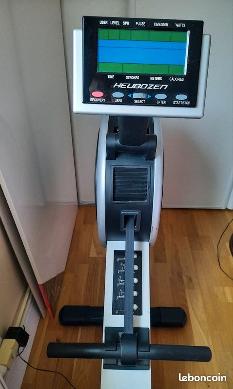 Lifecore R100 Rower Lifecore R900 Rowing Machine Lifecore R100 Rowing