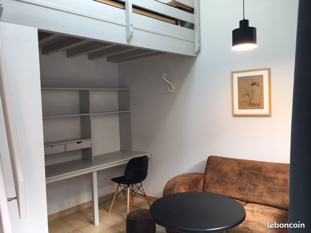 Appartement 1 pièce 15 m² · à Vannes · 15 m² · 409 €