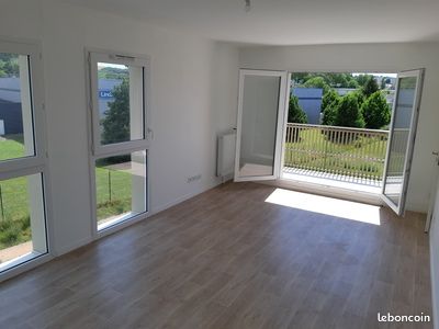 Appartement 3 pièces 65 m² · à Freneuse · 65 m² · 850 €
