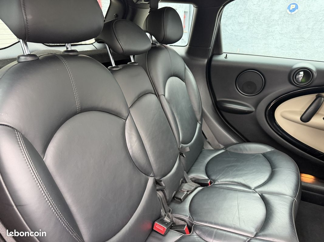 Mini COUNTRYMAN COOPER S 184CH JCW RED HOT CHILI ALL4 (image 10)