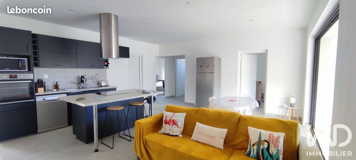 Maison 4 pièces 85 m² · à Saint-Pierre · 85 m² · 369 000 €