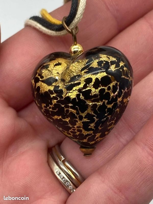 Collier coeur VENEZIA verre de murano, cordon noir - JEWELLERY