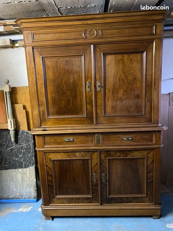 BUFFET VAISEELIER EN pin massif tres bon état en 2 parties EUR 140,00 - FR