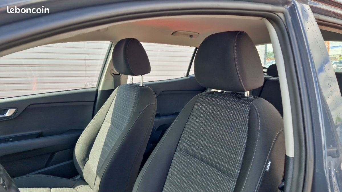 Kia Stonic 1.0 T-GDI 100 CH Active Business (image 7)