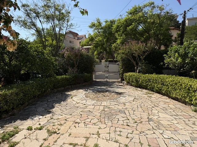 Maison 5 pièces 130 m² · à Toulon · 130 m² · 470 000 €