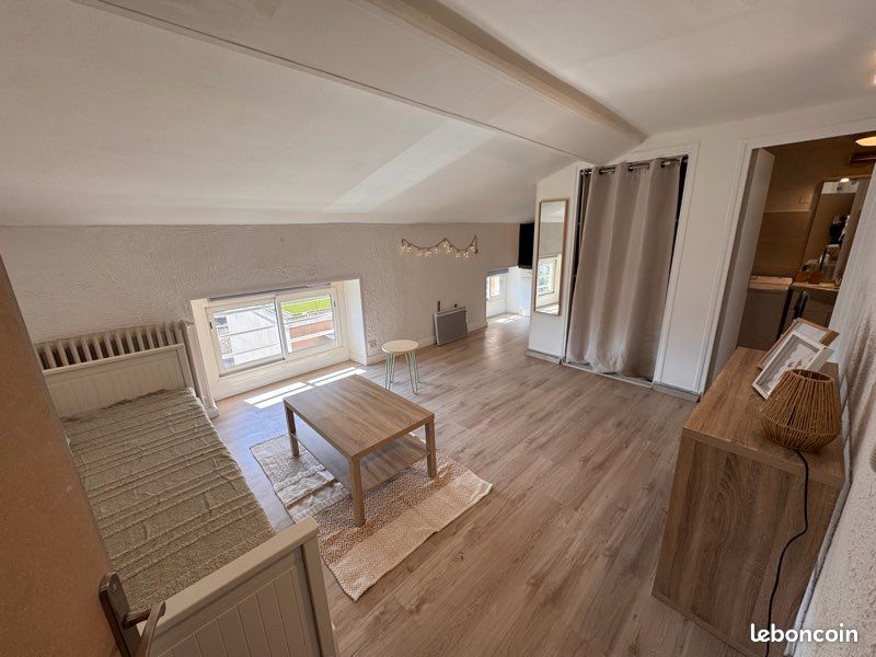 Appartement 1 pièce 24 m² · à Aubenas · 24 m² · 385 €/mois