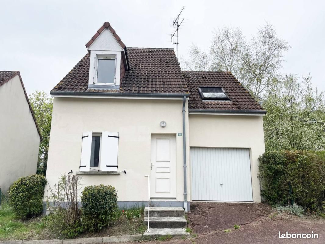 Maison 82 m² · à Mont-près-Chambord · 82 m² · 115 000 €