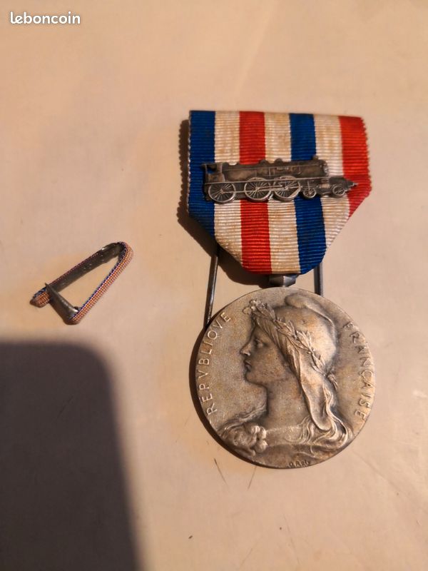 Médaille d'honneur des chemins de fer - Antiquités