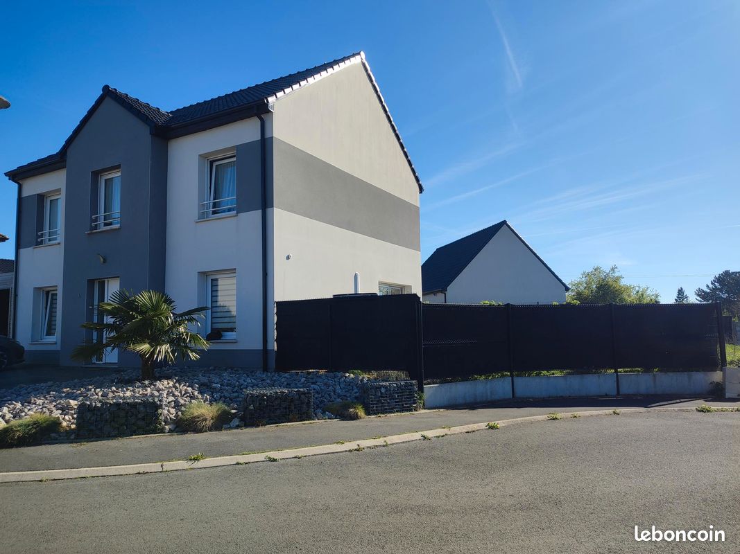 Maison 7 pièces 132 m² · à Agny · 132 m² · 325 000 €