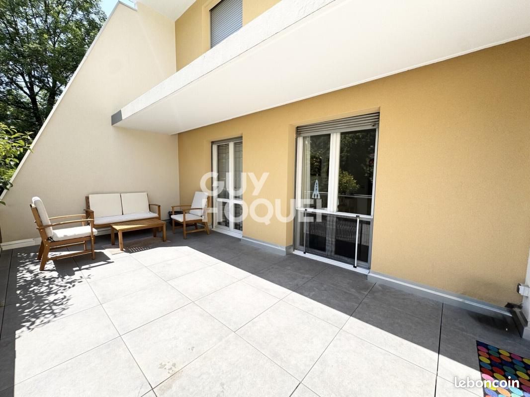 Appartement 4 pièces 93 m² · à Meylan · 93 m² · 379 000 €