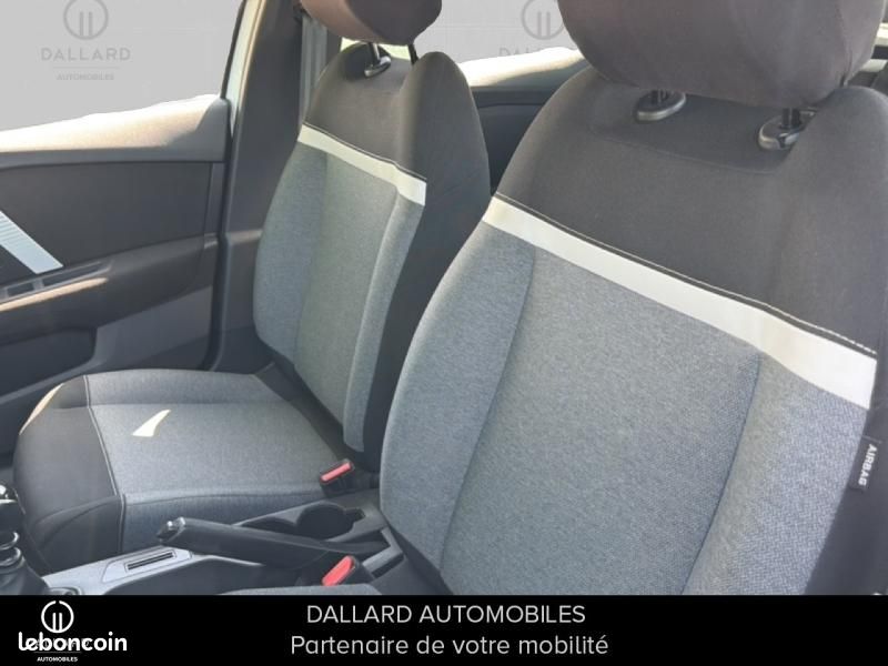 Citroen C4 PureTech 100ch S&S Live Pack Business (image 9)