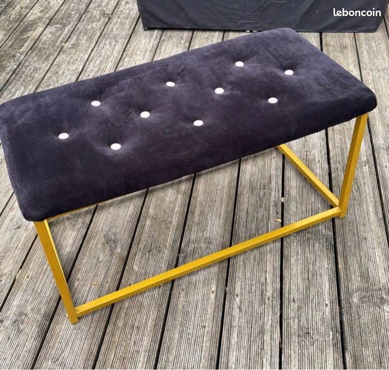 Banc bout de lit (image 1)