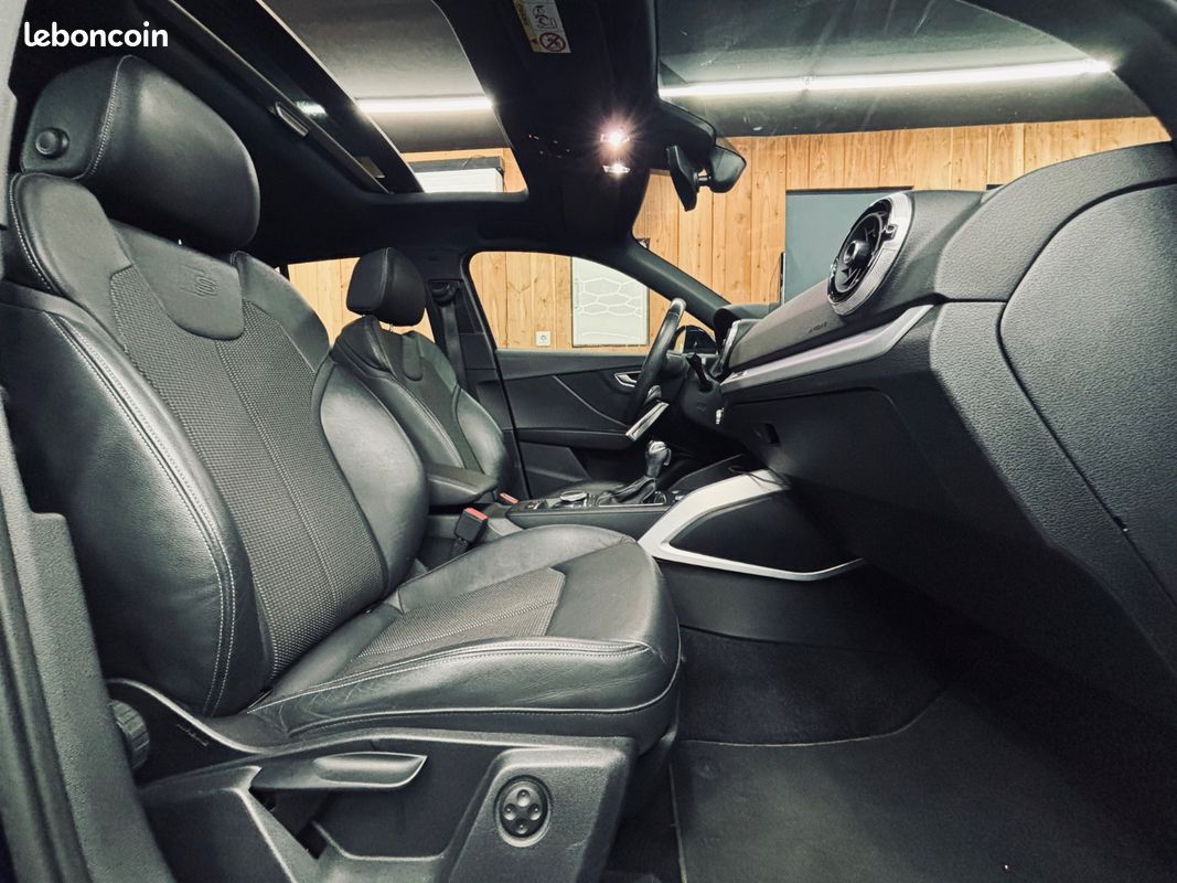Audi Q2 35 TFSI 1.5L 150CH S LINE + ENTRETIEN CONSTRUCTEUR + TOIT OUVRANT + CARPLAY + CAMERA DE RECUL + GARANTIE 12 MOIS (image 13)