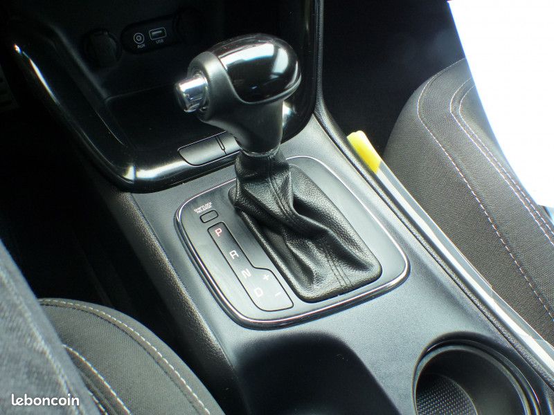 Kia CEE'D 1.6 CRDI 136CH GT LINE DCT (image 29)