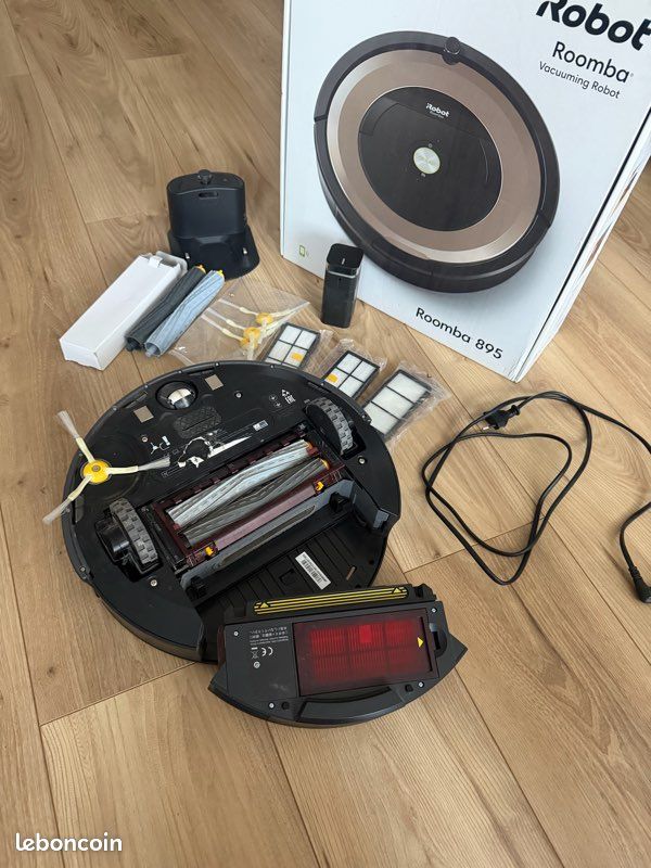 Roomba 895 (image 2)
