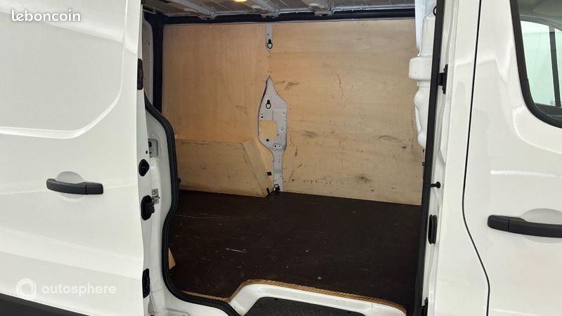 Renault Trafic Véhicule utilitaire ou Société L1H1 3T 2.0 Blue dCi 130ch Confort E6E (image 20)