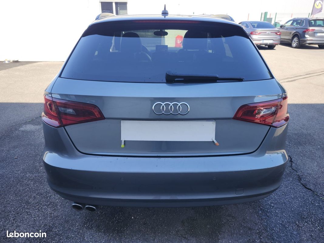 Audi A3 2.0 TDI 184ch Sportback - S line (image 7)