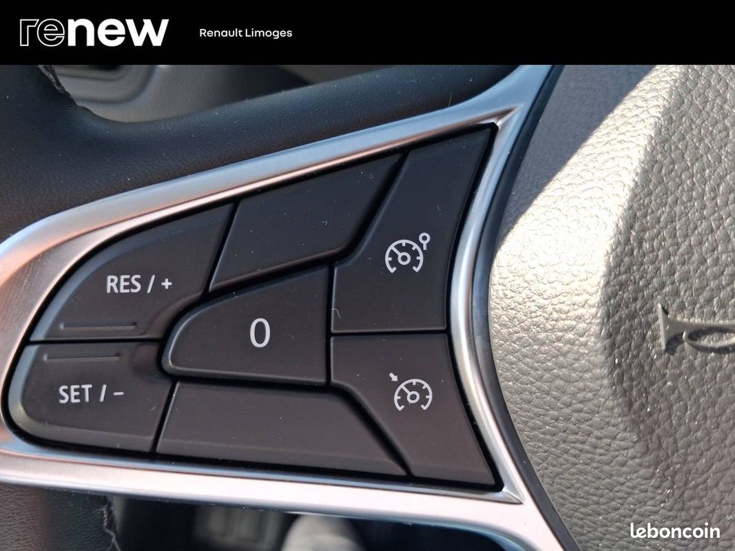 RENAULT Captur E-Tech full hybrid 145 Techno fast track (image 22)