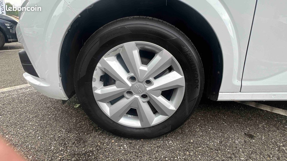 DACIA Sandero ECO-G 100 Expression (image 12)