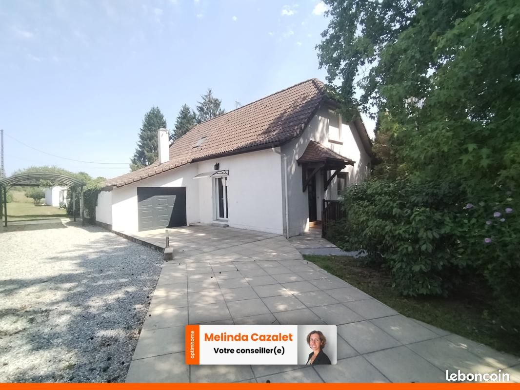 Maison 6 pièces 135 m² · à Ogenne-Camptort · 135 m² · 395 000 €