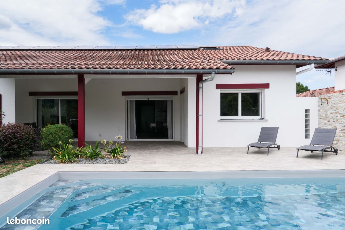 Maison 5 pièces 164 m² · à Larressore · 164 m² · 705 000 €
