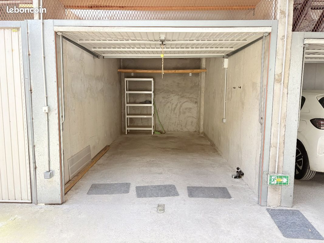 Parking 1 pièce 14 m² · à Montpellier · 14 m² · 150 €