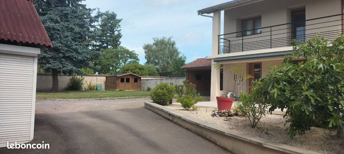 Maison 5 pièces 119 m² · à Briennon · 119 m² · 259 000 €