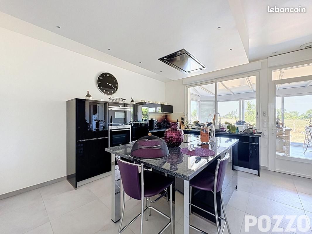 Maison 10 pièces 347 m² (image 7)