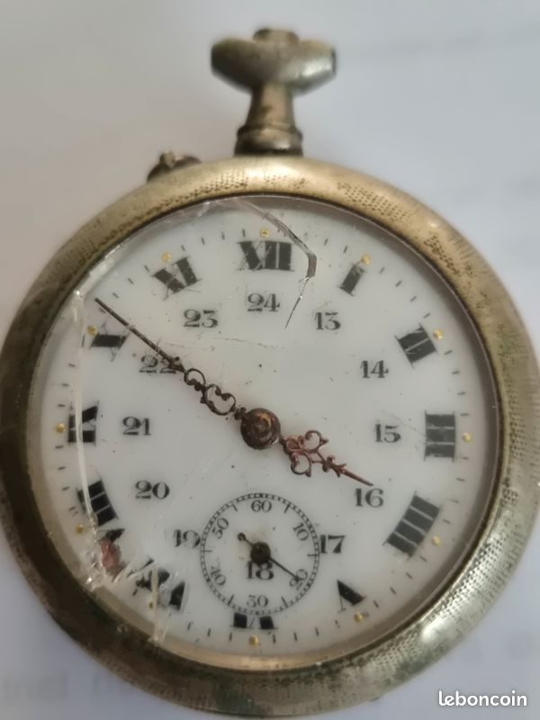 Montre Gousset Argentée à Balancier Cassé - Vendue Pour Pièces Ou Réparation - Occasion