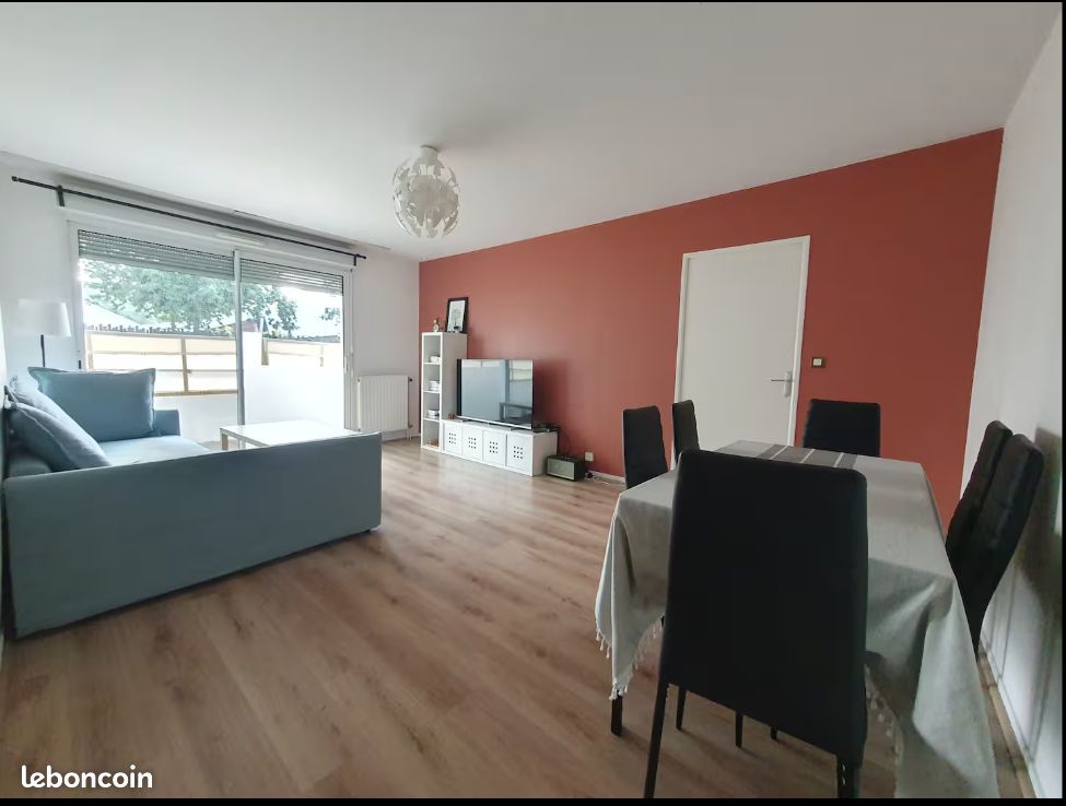 Appartement 4 pièces 76 m² · à Saint-Jacques-de-la-Lande · 76 m² · 1 150 €