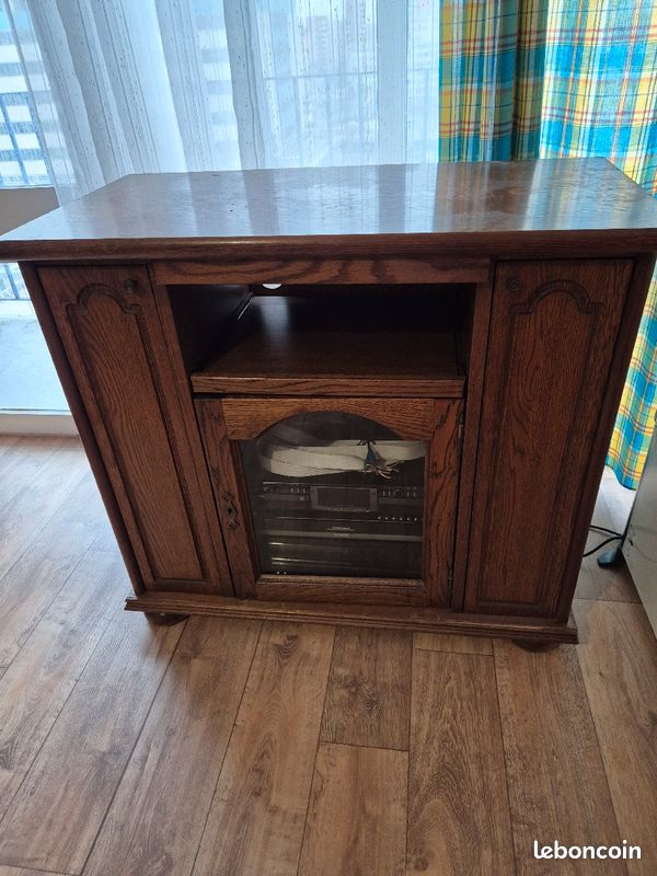 Meuble TV en bois (image 1)