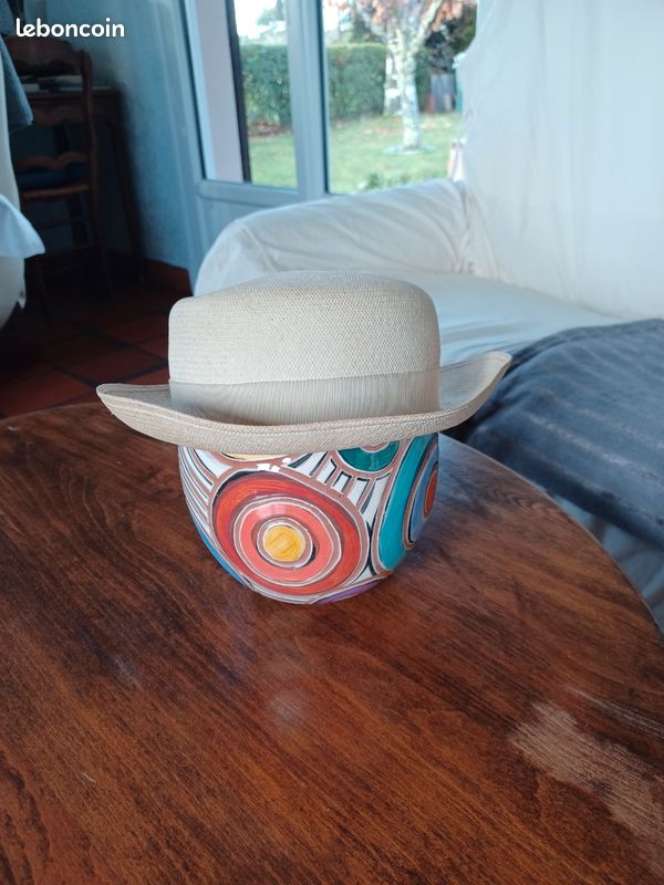 Chapeau beige pour fillette (image 1)