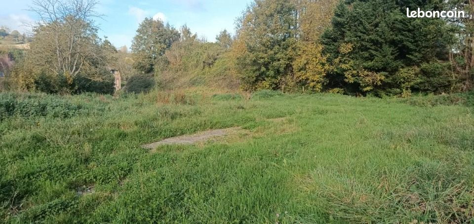 Terrain 2472 m² · à Londinières · 44 500 €