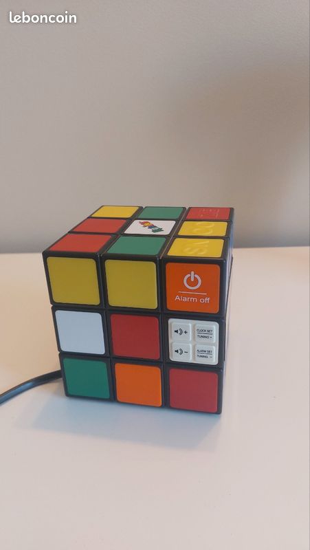 Radio Réveil Rubick Cube (image 2)