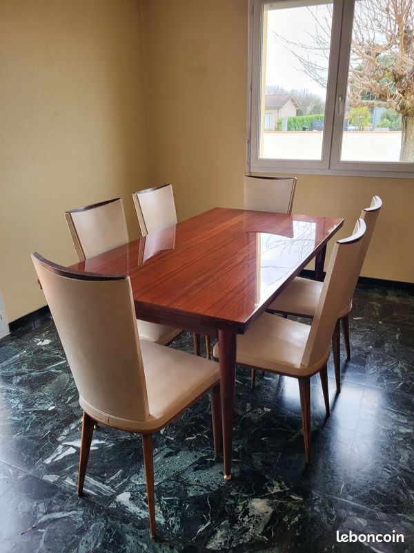 Salle à manger (image 1)