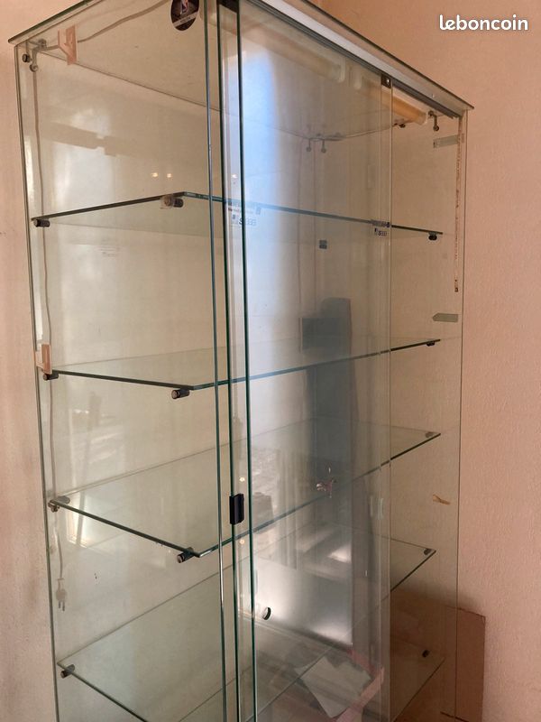 Vitrine en verre (image 2)