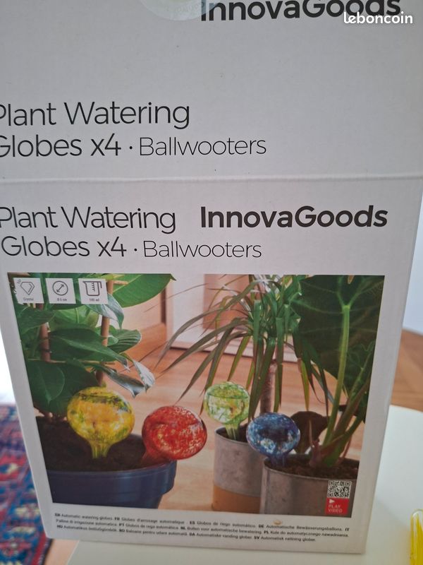 Reserve eau pour fleurs InnovaGoods (image 1)