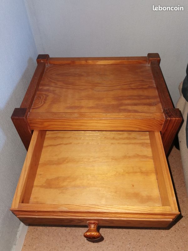 Table de chevet (image 2)