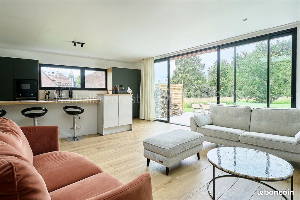 Maison 8 pièces 220 m² · à Villeneuve-d'Ascq · 220 m² · 795 000 €
