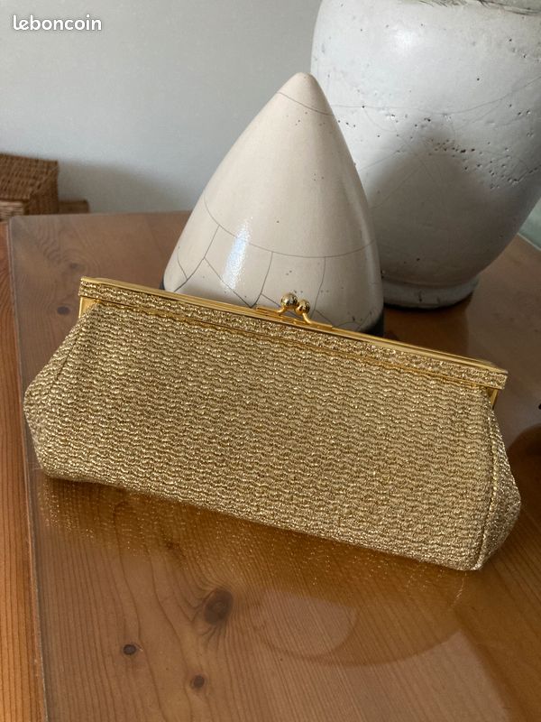 Pochette/trousse En Filet Doré Vintage 27x19,5 Cm - Avec Sa Boîte - Neuf