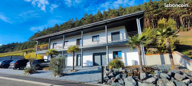 Maison 6 pièces 283 m²