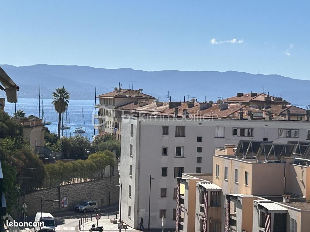 Appartement 3 pièces 55 m² · à Ajaccio · 55 m² · 175 000 €